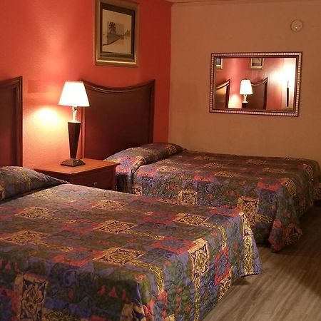 Best Inn Formerly Known As M Star Hotel Chickasaw Dış mekan fotoğraf